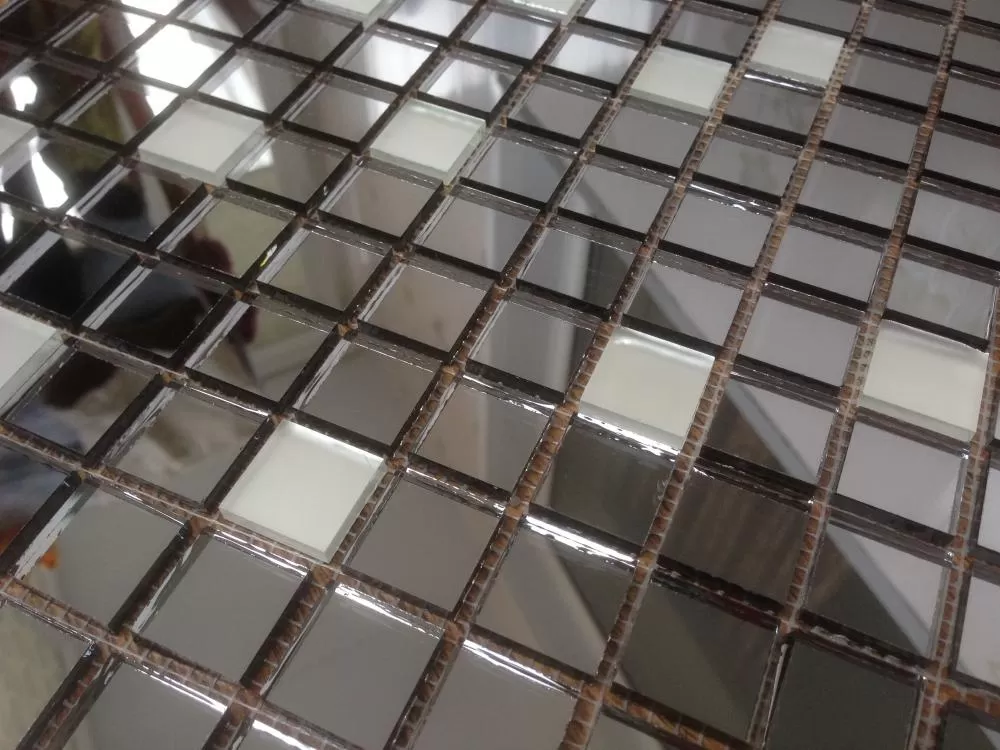 DM20 зеркальная мозаика Perla (матовое серебро 10%, графит 90%)