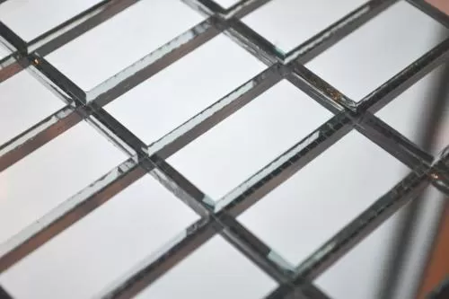 Серебряная мозаика S42 на сетке.