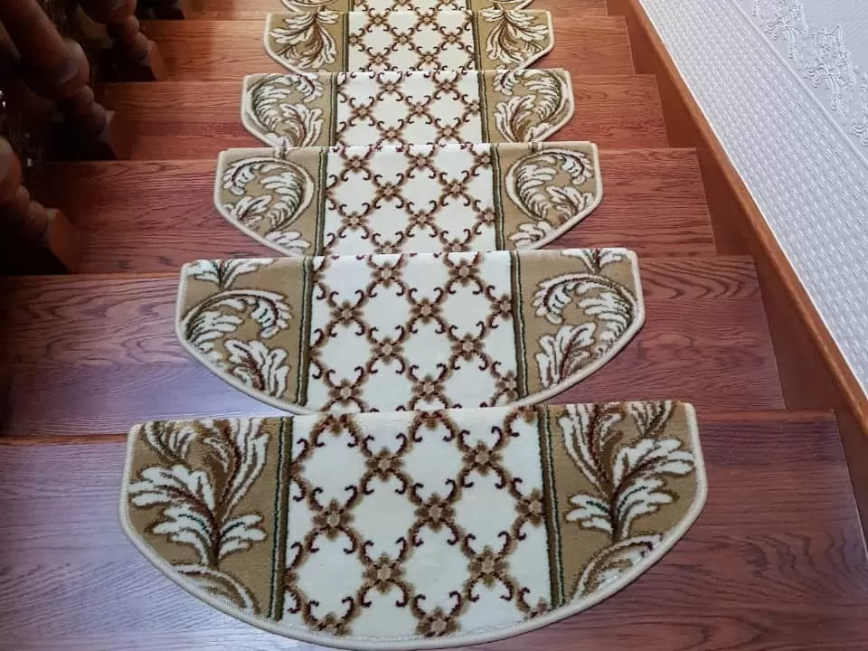 Противоскользящий коврик на лестницу — Милан из ковролина.